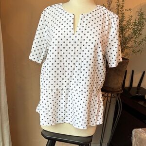 Banana Republic White Top with Navy Pattern